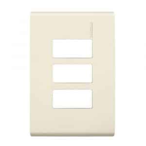 Placa De 3 Ventanas Para Toma Corriente Bticino E5N3R