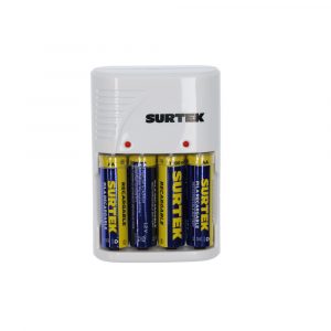 Cargador De Pilas "Aaa" "Aa" Y "9V"  Con 4 Pilas "Aa" Surtek CP4